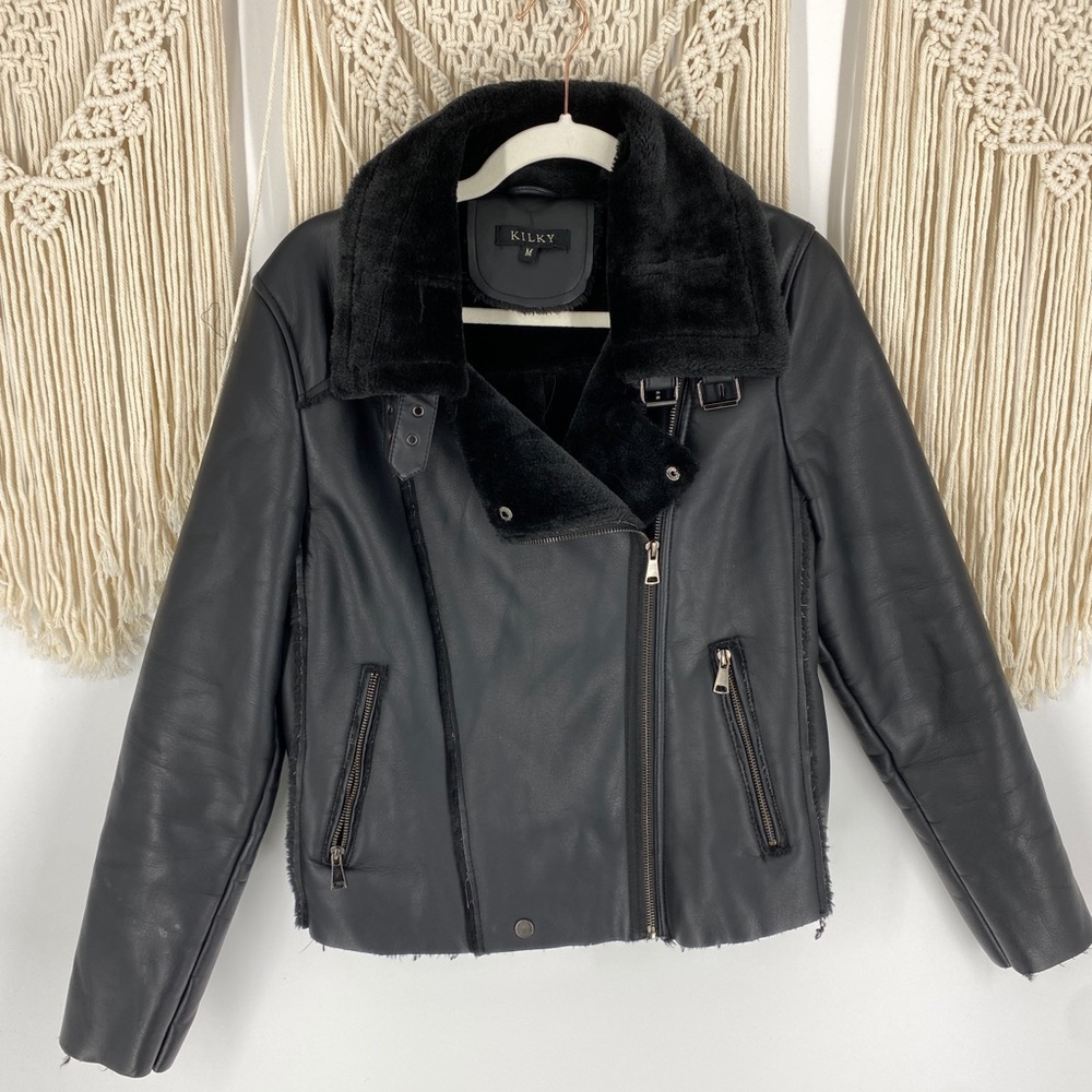 Black Leather Jacket with Plush Collar and Asymmetrical Zipper